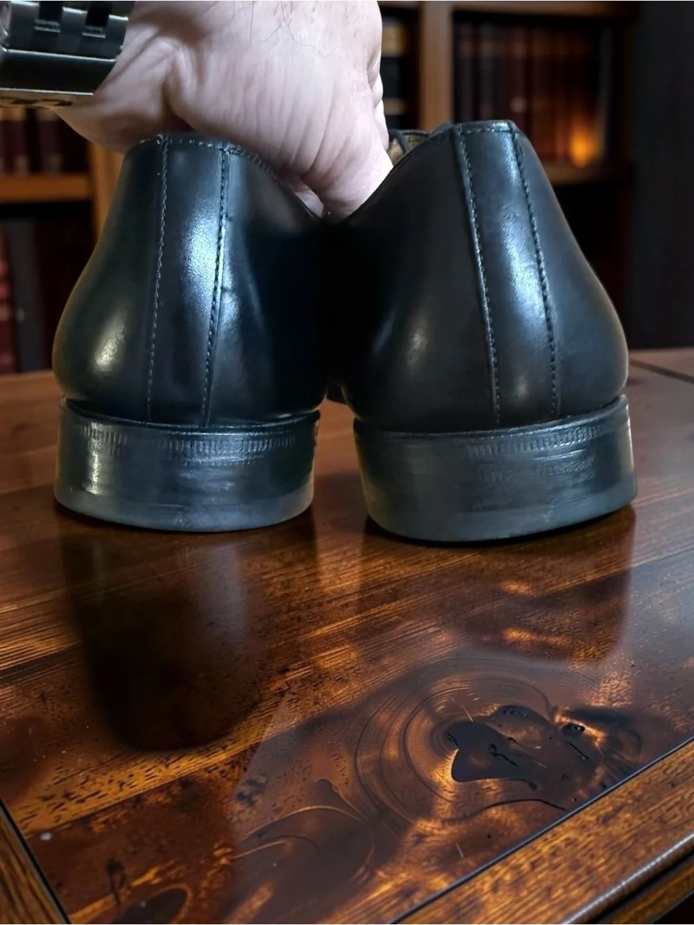Magnanni 13723 Black Apron Toe Derby Dress Shoe 9.5M Spain + Cedar Trees